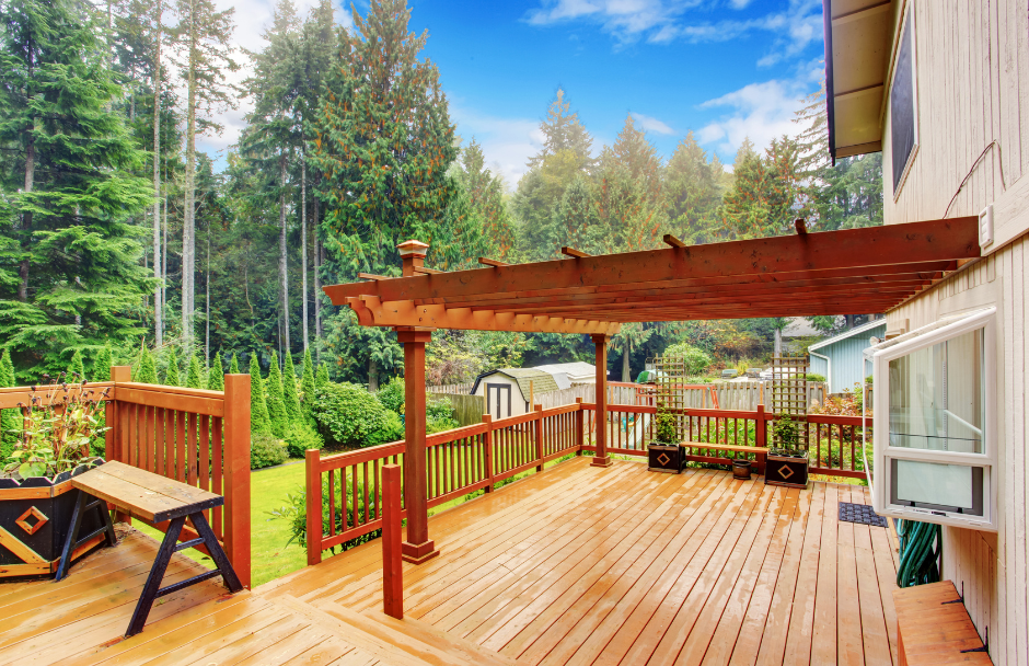 Protect Your Outdoor Space with KingsFleet Deck Oil: The Power of Linseed & Poly Blend
